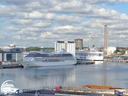 Stockholm auf eigene Faust - Schiffe im Hafen von Stockholm