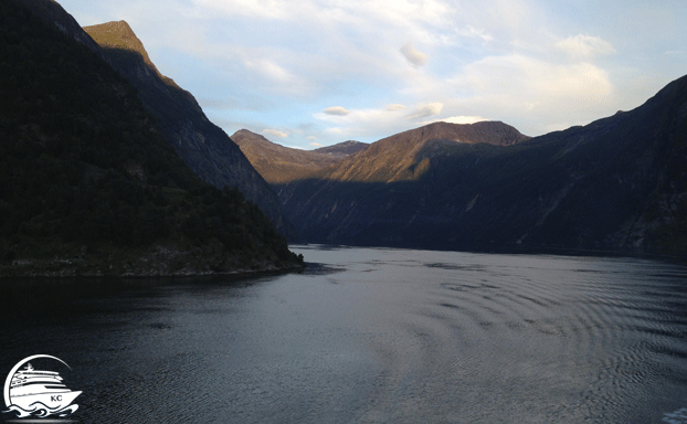 Ausflugstipps Geiranger - Geirangerfjord am Abend