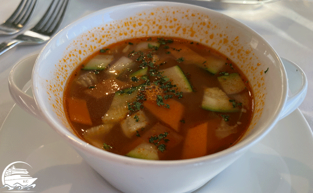 AIDAnova Erfahrungen - Das Essen - Casa Nova Suppe