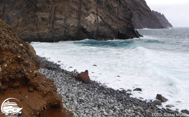 Teneriffa Sehenswürdigkeiten - Steinstrand im Anaga Naturreservat 