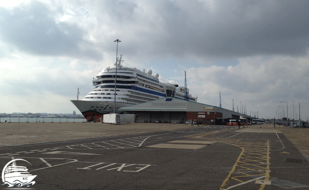 Southampton - AIDAsol im Hafen