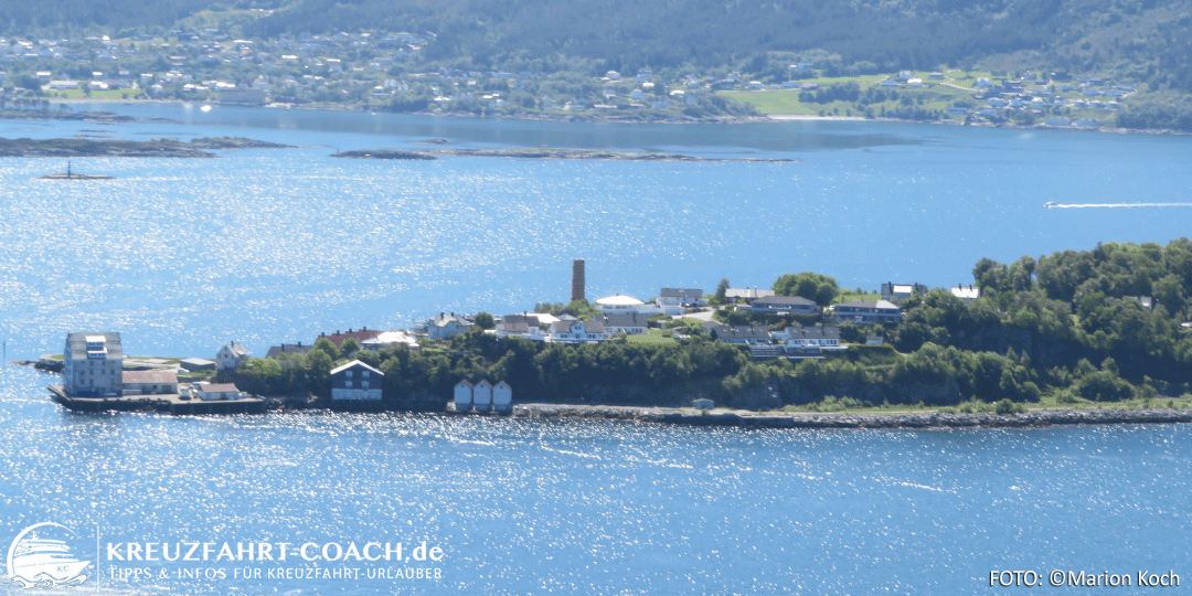 Ausflugstipps Ålesund -  Landzunge mit Holzturm