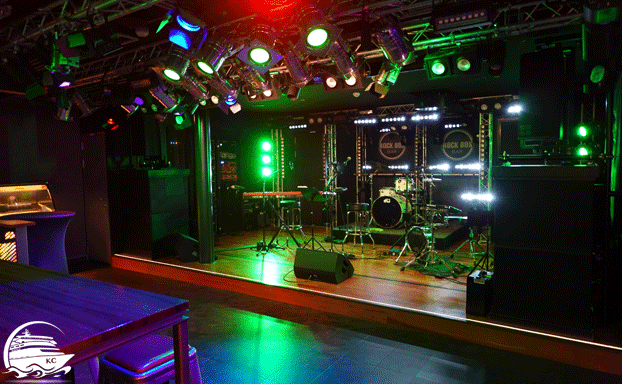 AIDAcosma Erfahrungen - Rock Box Bar