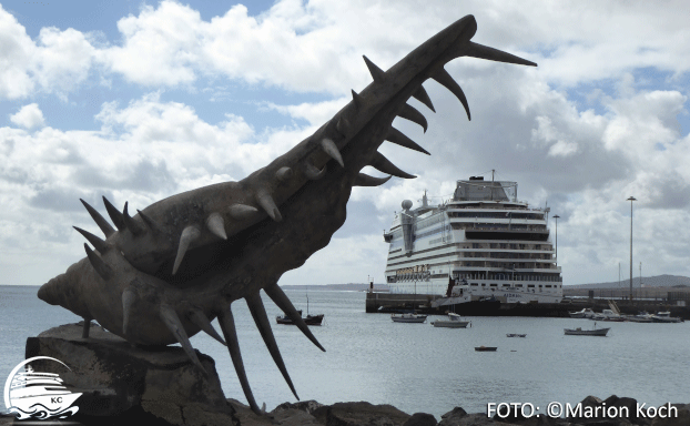 Ausflugstipps Fuerteventura - AIDA wird an der Strandpromenade gut in Szene gesetzt 