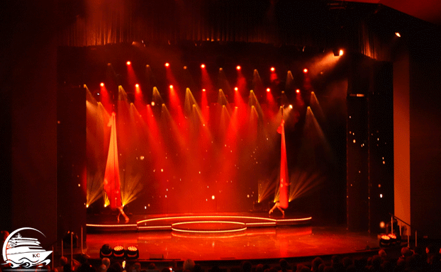 Mein Schiff 1 Theater - Show auf der Bühne 