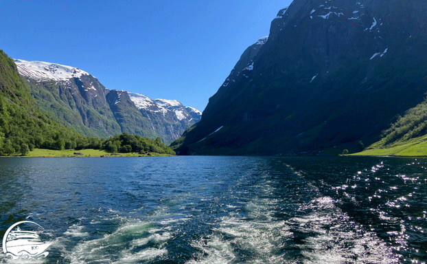 Ausflugstipps Flåm - Minikreuzfahrt auf dem Nærøyfjord