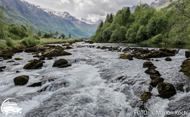 Ausflugstipps Olden -  Bimmelbahn Olden -  Wasserfall Laukifossen 