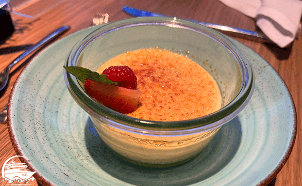 AIDAcosma Restaurants Erfahrungen - Oceans - Crème Brûlée