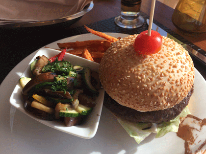 Burger im Buffalo Steak House