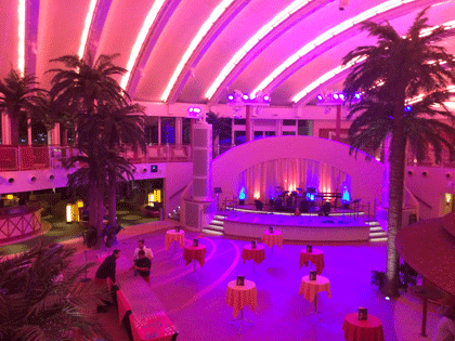 Beach Club AIDA Schiffsbesuch - Blick in den Beach Club auf AIDAprima