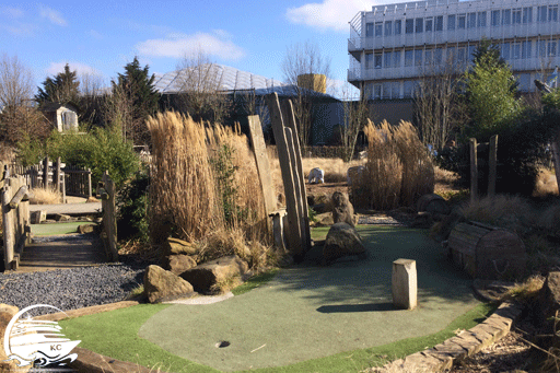 Blick auf die Minigolfanlage im Center Park Nordseeküste 2017