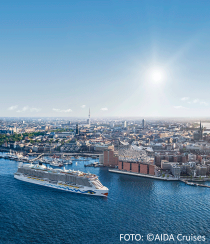 Neues Schiff AIDAnova - Elbphilharmonie